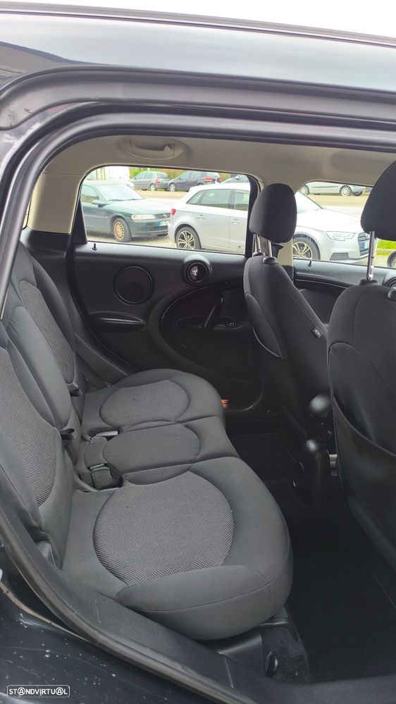 MINI Countryman Cooper D - 26