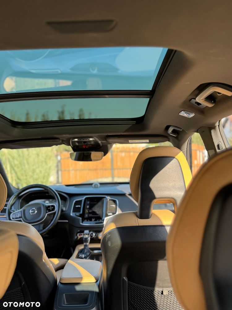 Volvo XC 90 D5 AWD Momentum - 16