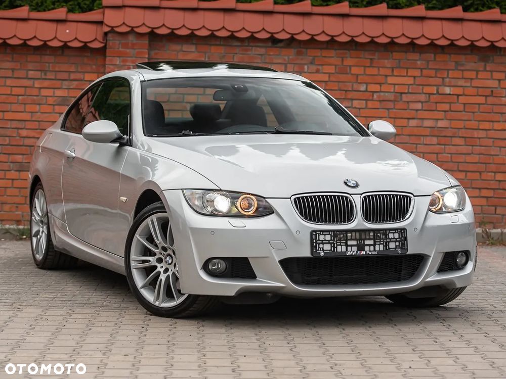 BMW Seria 3 325i xDrive M Sport Edition - 2