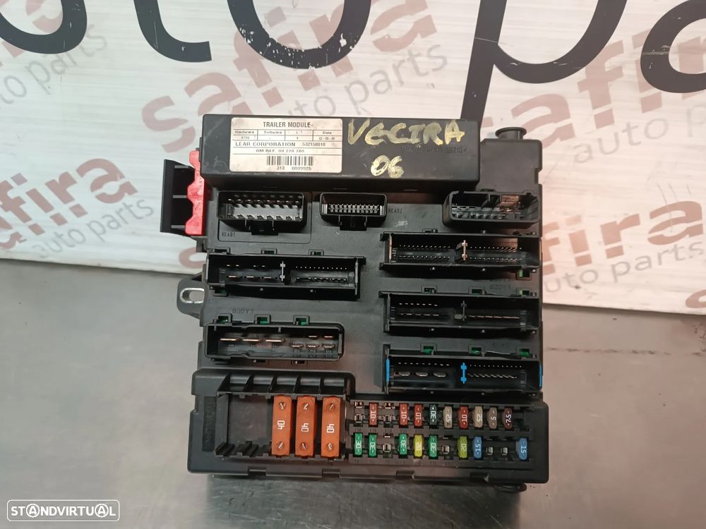 CAIXA FUSIVEIS / MODULO BCM OPEL VECTRA C REF: 532150018 09228740 - 1