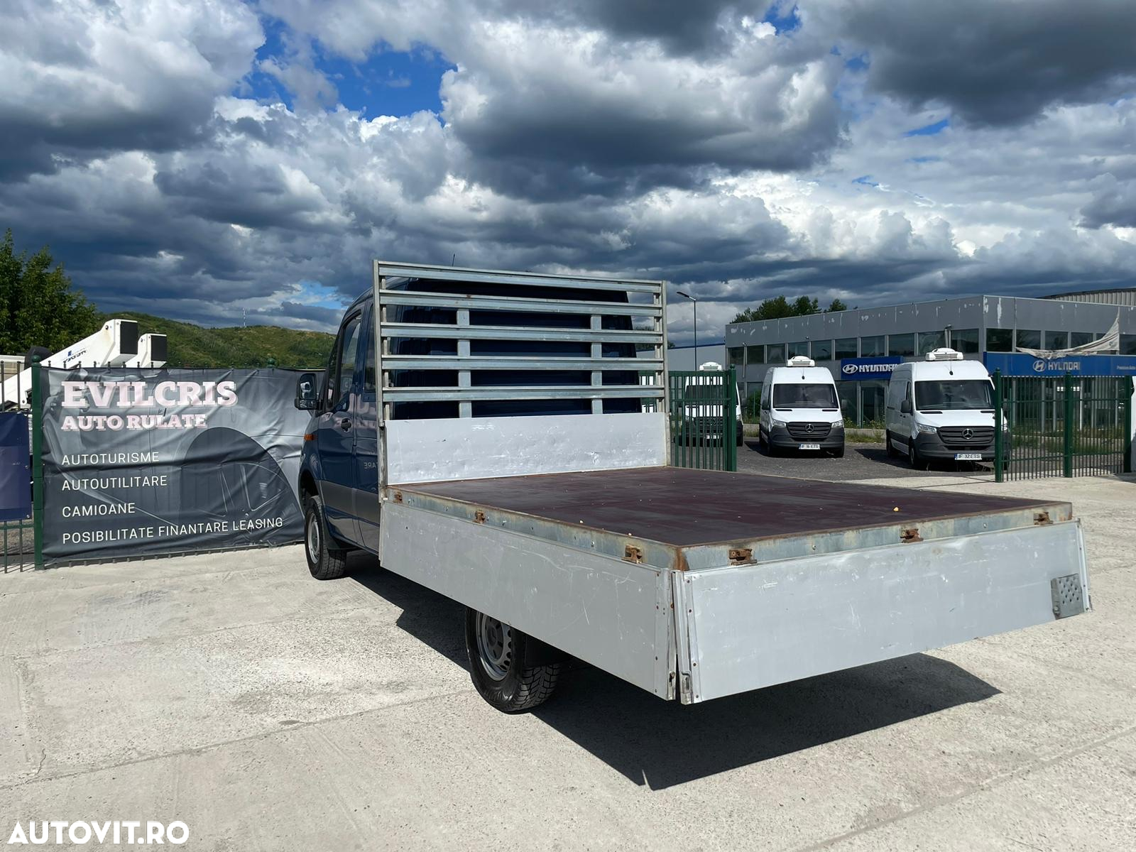 Mercedes-Benz Sprinter 4x4 DOKA - 12