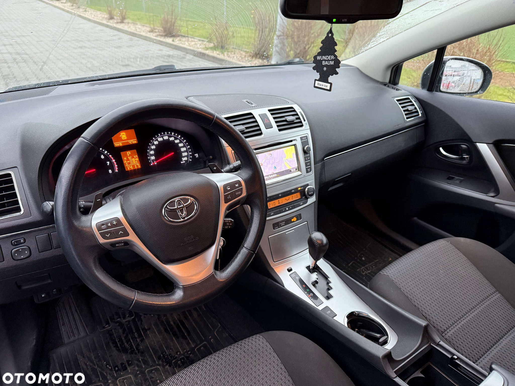 Toyota Avensis - 3