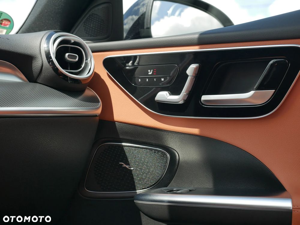 Mercedes-Benz Klasa C 220 d 9G-TRONIC Avantgarde - 11