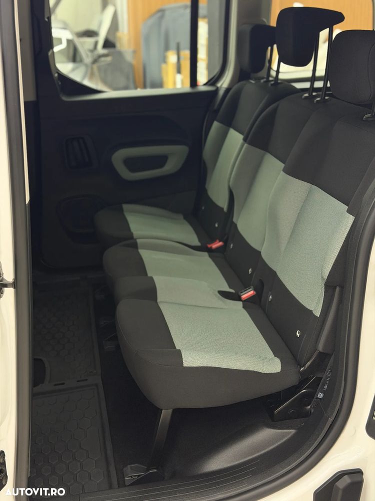 Citroën Berlingo 1.2 PureTech 110 S&S BVM6 Feel - 9