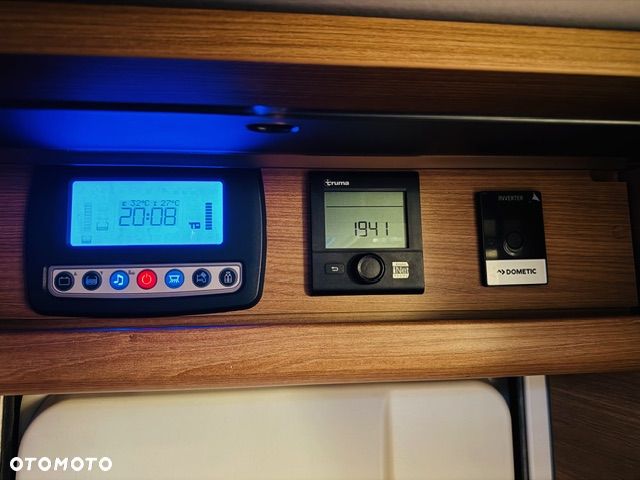 Carthago CHIC C-LINE 4.8 LE Linea Moderna - 24