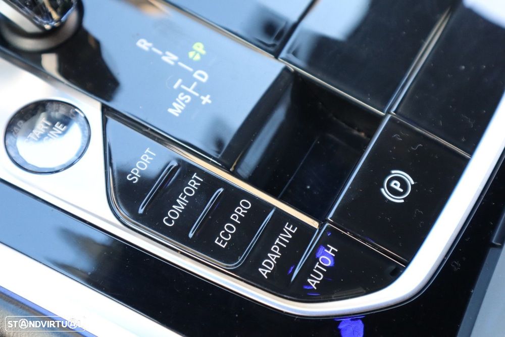 BMW 840 d xDrive Pack M - 42