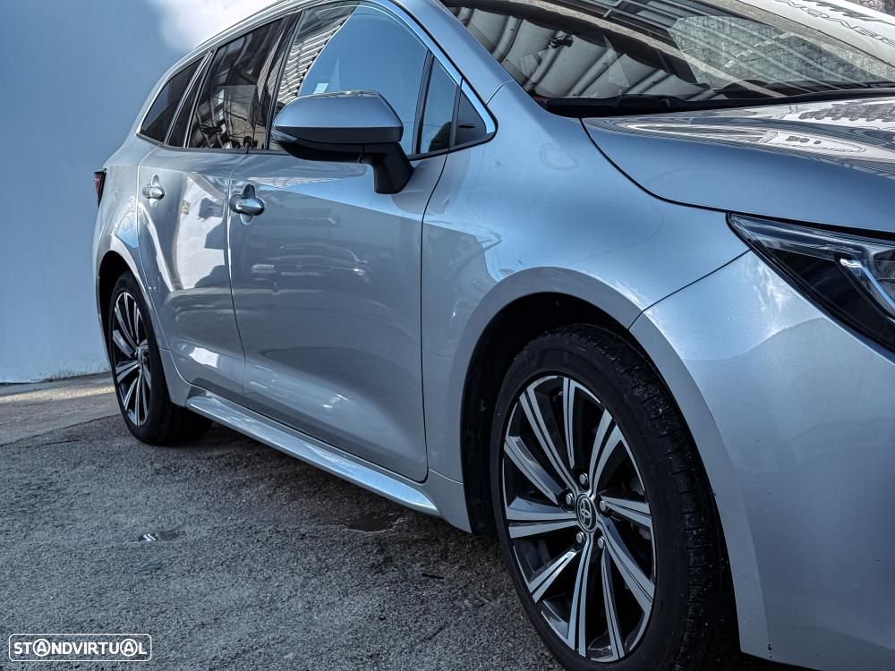 Toyota Corolla Touring Sports 1.8 Hybrid Comfort - 4