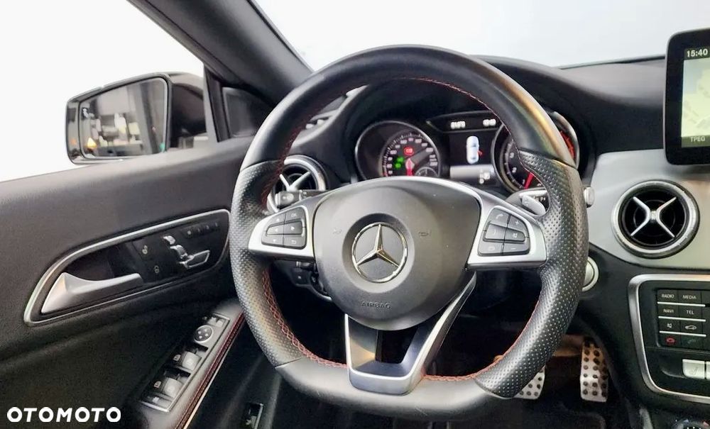 Mercedes-Benz CLA - 10