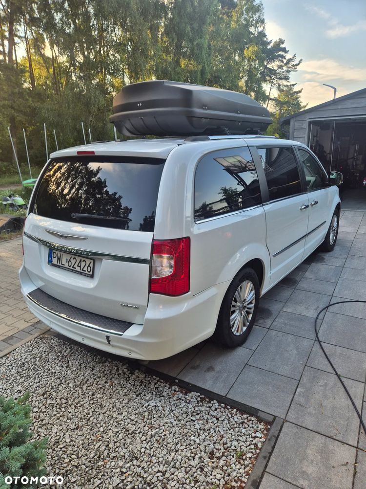 Chrysler Town & Country 3.6 Limited - 4