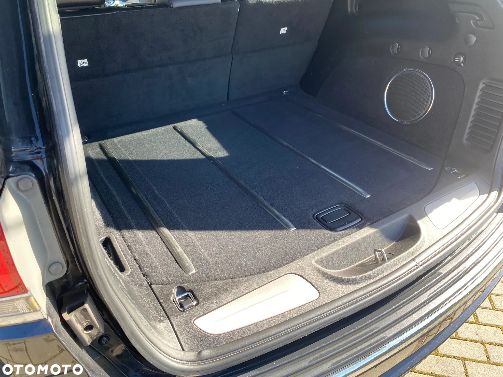 Jeep Grand Cherokee 3.0 CRD Overland EU6 - 36