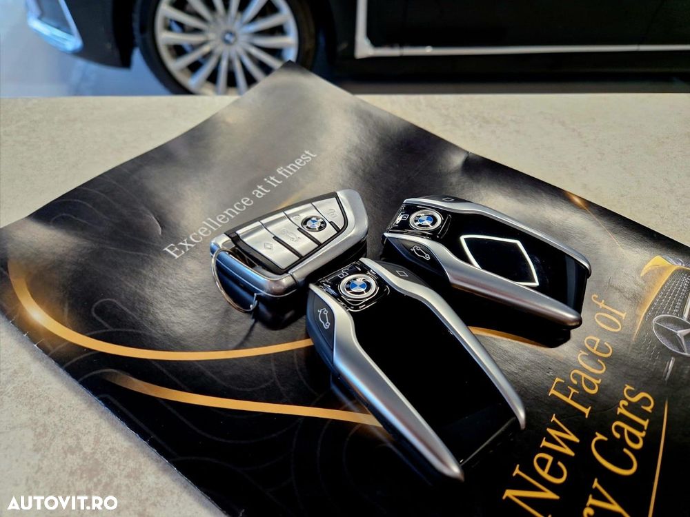 BMW Seria 7 730d xDrive - 31