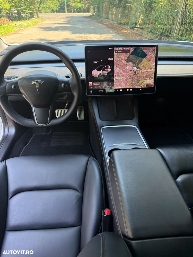 Tesla Model 3 Langstreckenbatterie Allradantrieb Dual Motor - 9