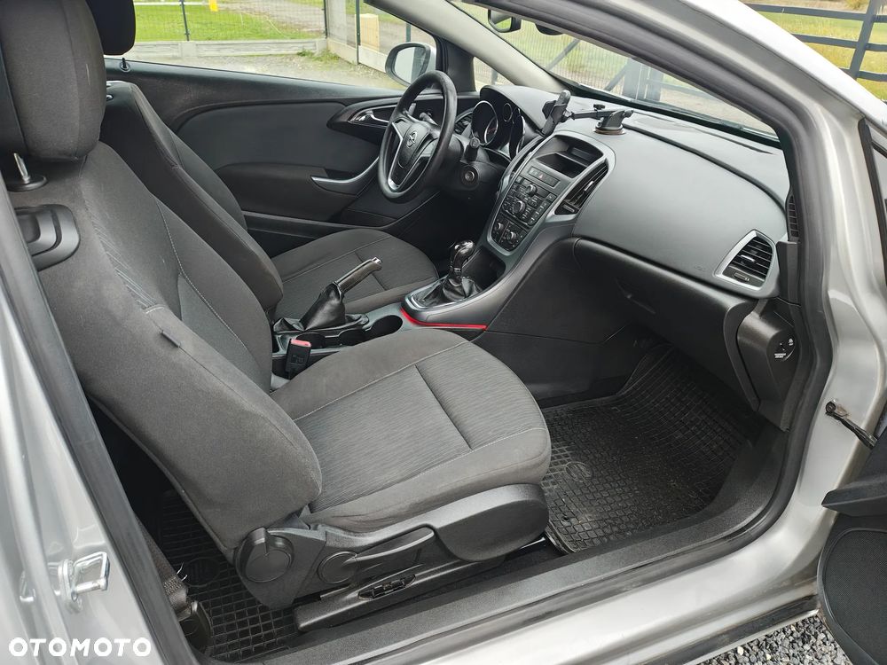 Opel Astra GTC 1.4 Turbo - 18