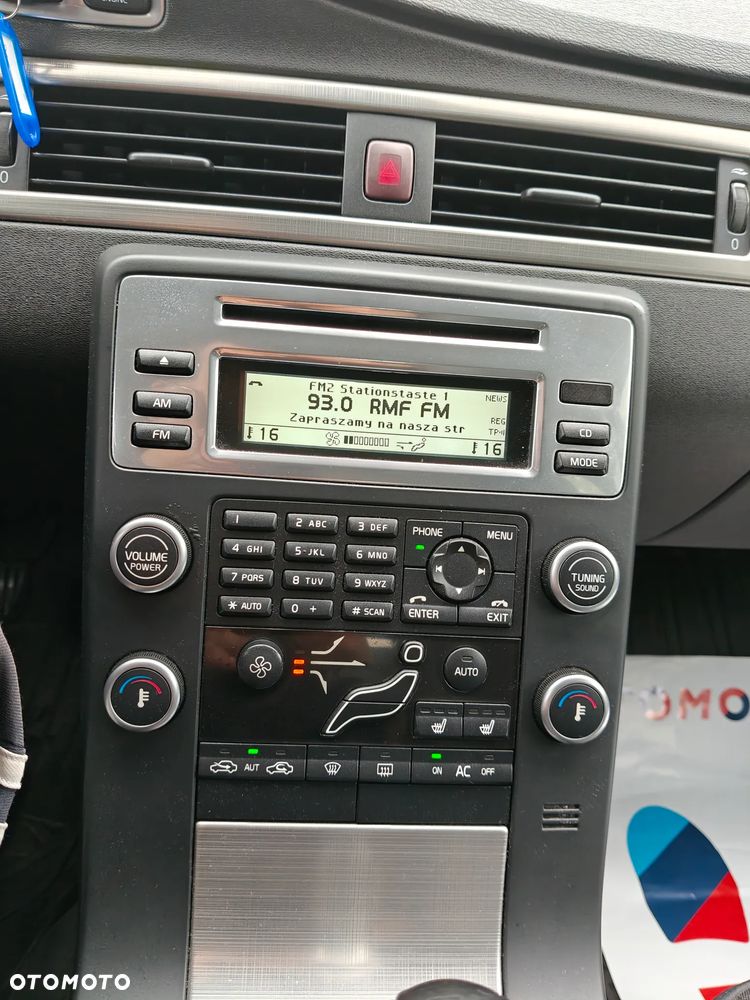 Volvo V70 2.0D Momentum - 13