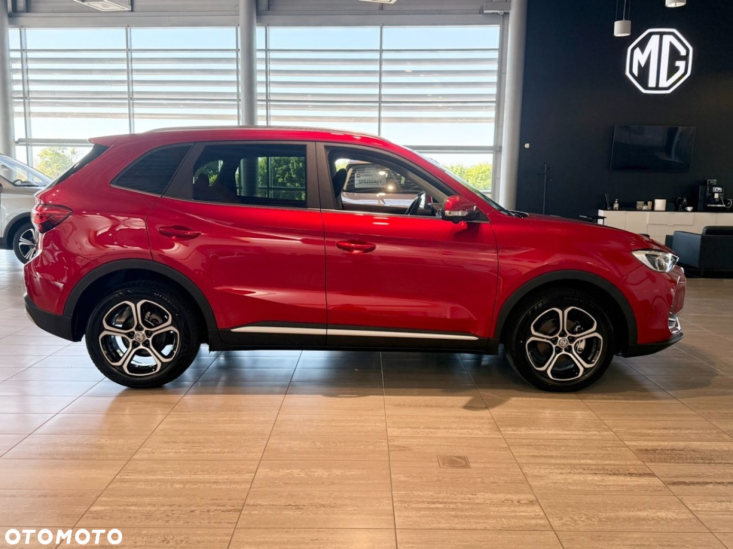 MG ZS - 5