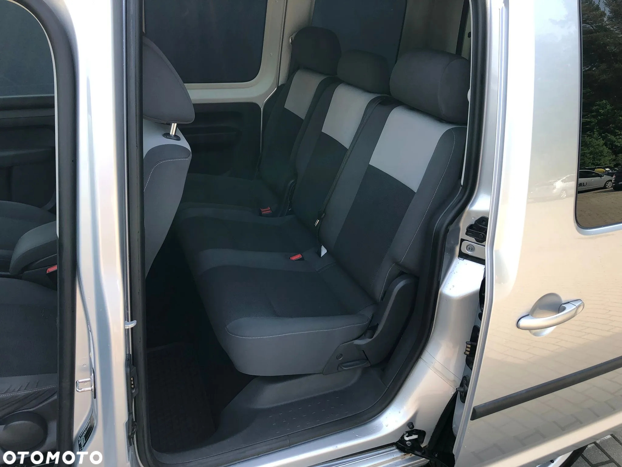 Volkswagen Caddy 2.0 TDI Comfortline - 10