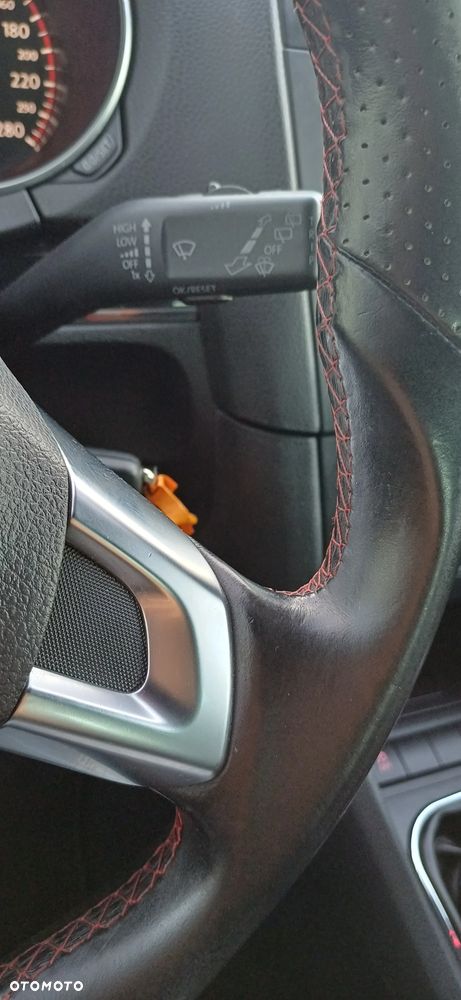 Volkswagen Golf 2.0 GTI - 21