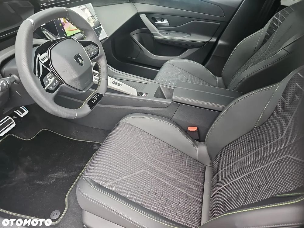 Peugeot 408 1.2 PureTech mHEV GT Exclusive S&S e-DSC6 - 11