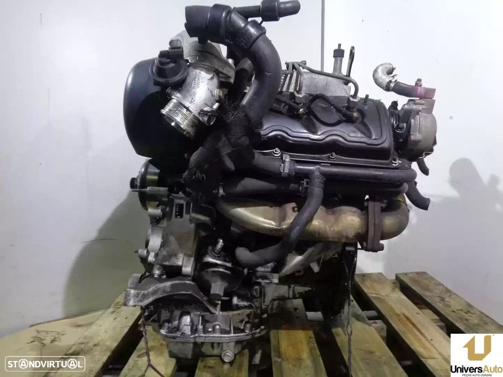 MOTOR COMPLETO VOLKSWAGEN PASSAT 2001 -AKN - 1