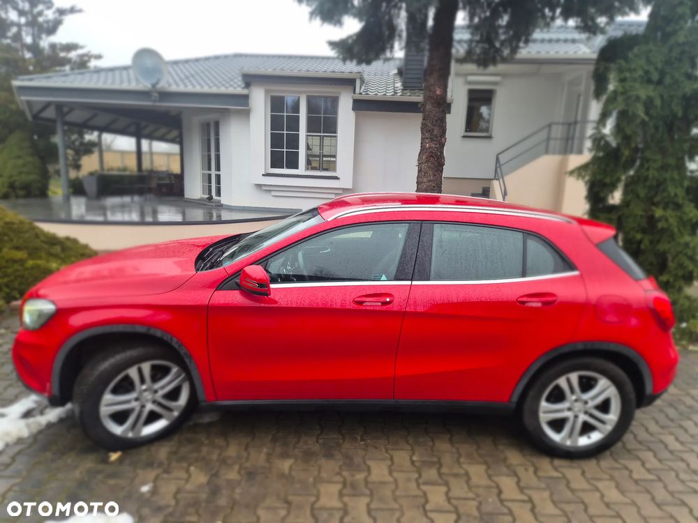 Mercedes-Benz GLA 220 CDI 4-Matic - 5