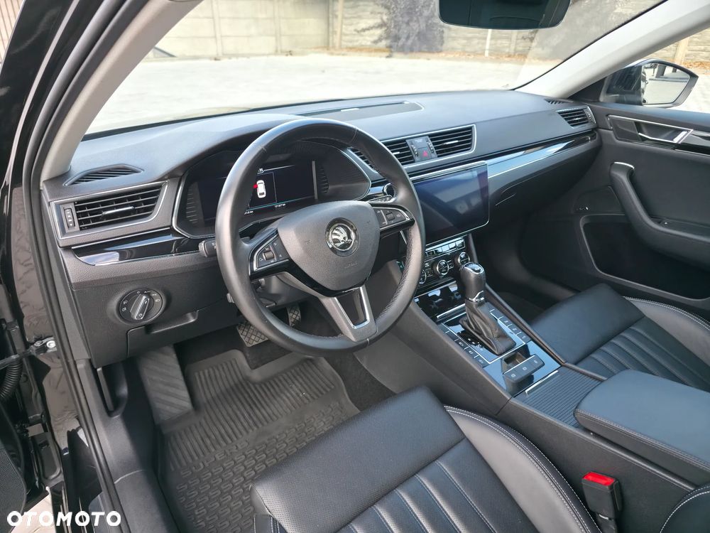 Skoda Superb 2.0 TDI SCR 4x4 L&K DSG - 3