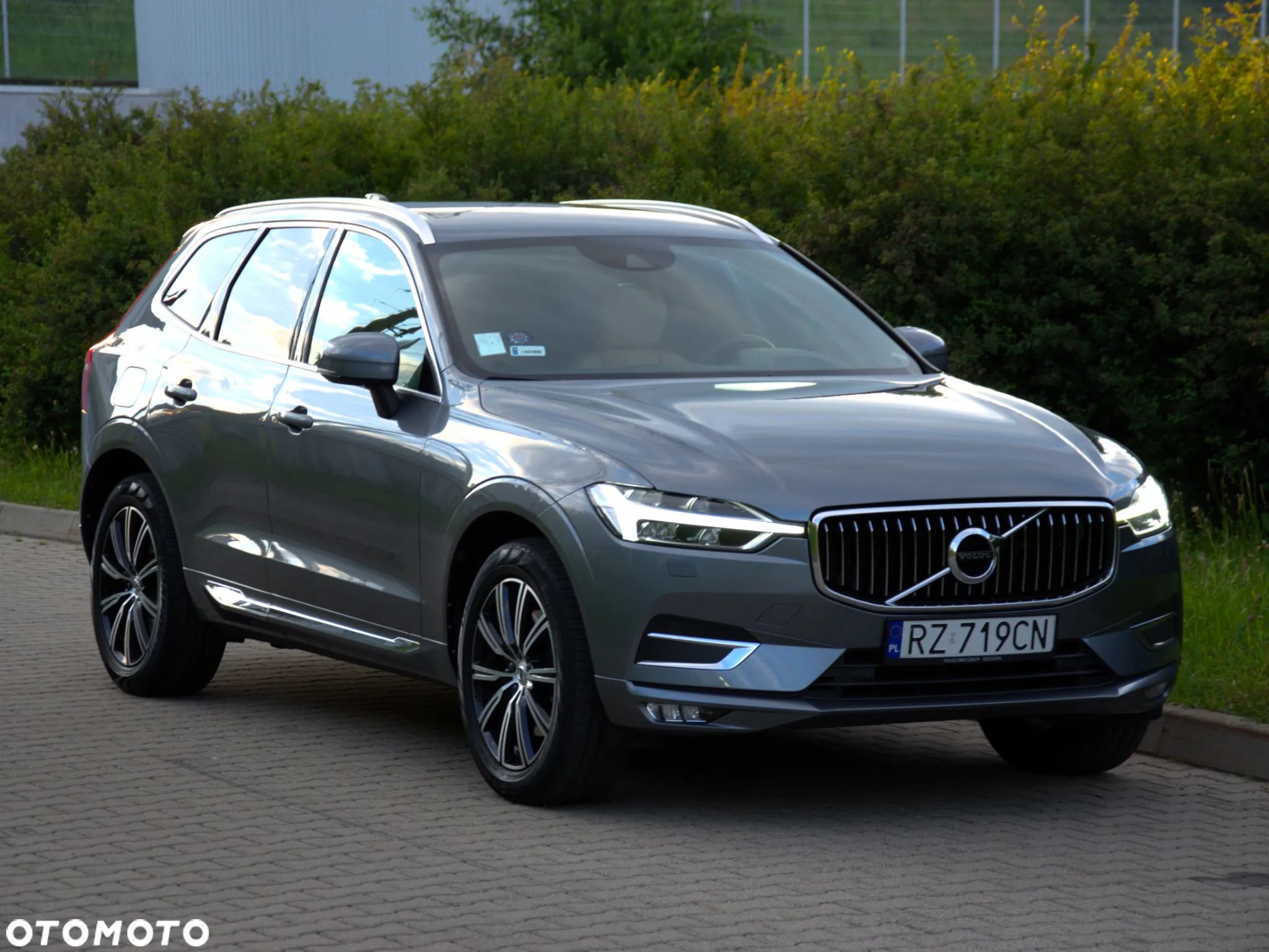 Volvo XC 60 D5 SCR AWD Inscription - 1