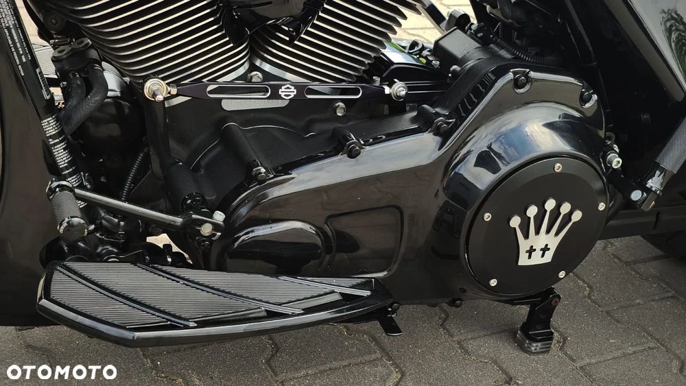 Harley-Davidson Touring Street Glide - 5