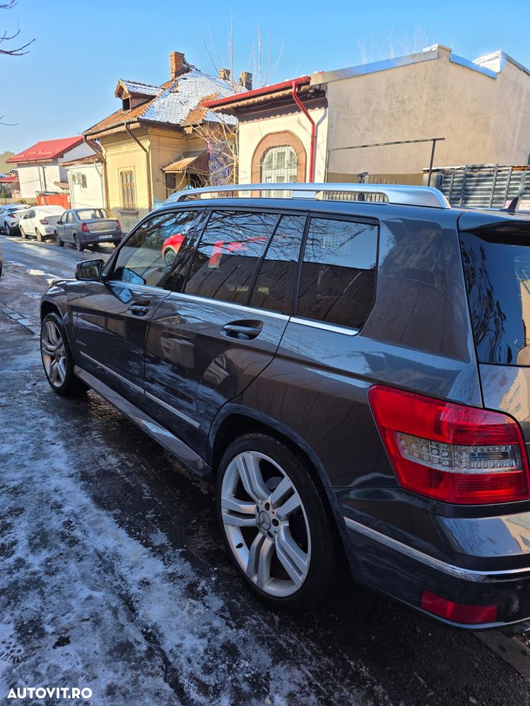 Mercedes-Benz GLK - 7