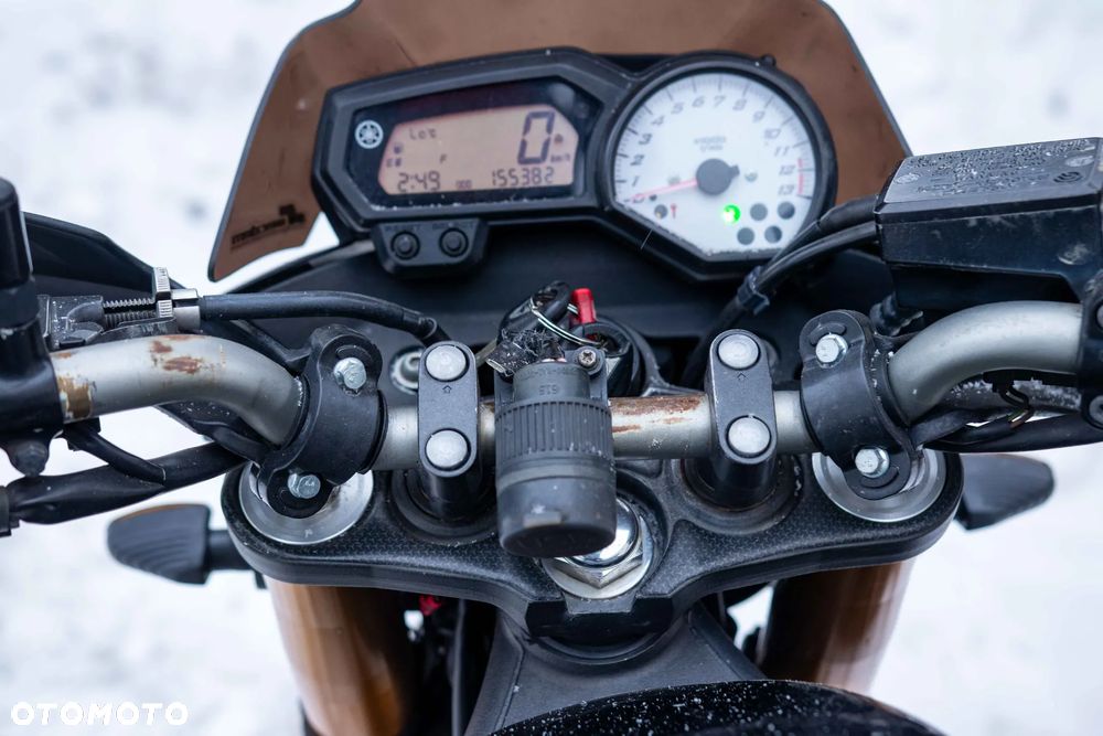 Yamaha FZ8 - 27