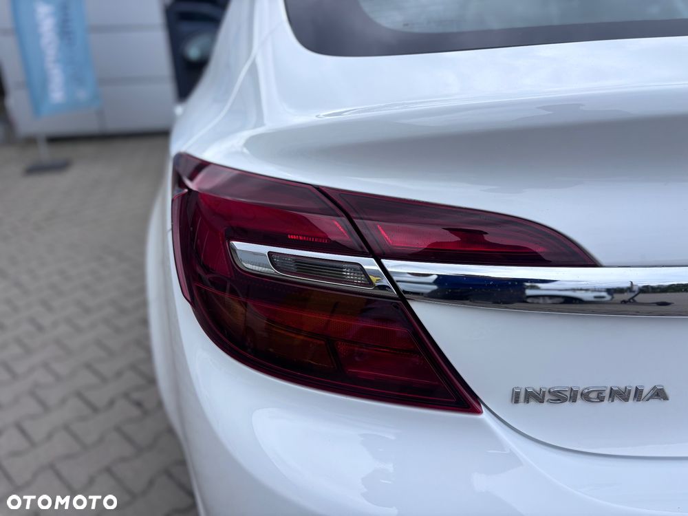 Opel Insignia 1.4 Turbo ecoFLEX Start/Stop Business Innovation - 39