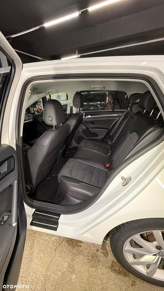 Volkswagen Golf 1.4 TSI BMT Highline - 10