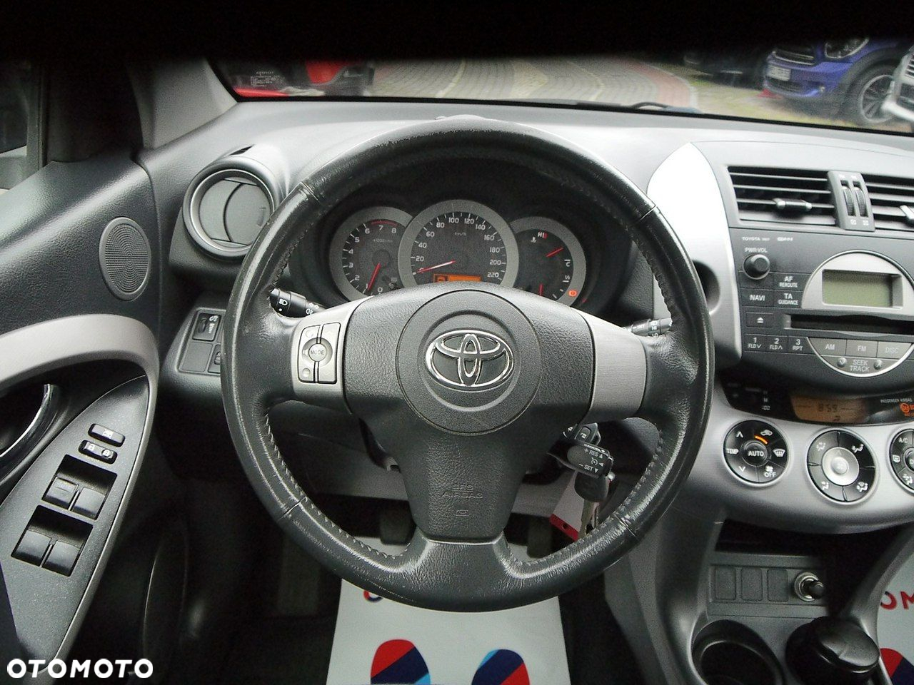 Toyota RAV4 2.0 VVT-i Luna - 21