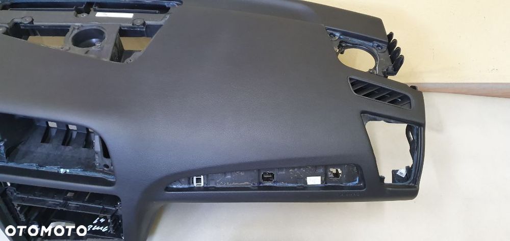 Deska rozdzielcza konsola kokpit Audi Q5 MIĘKKA - 2