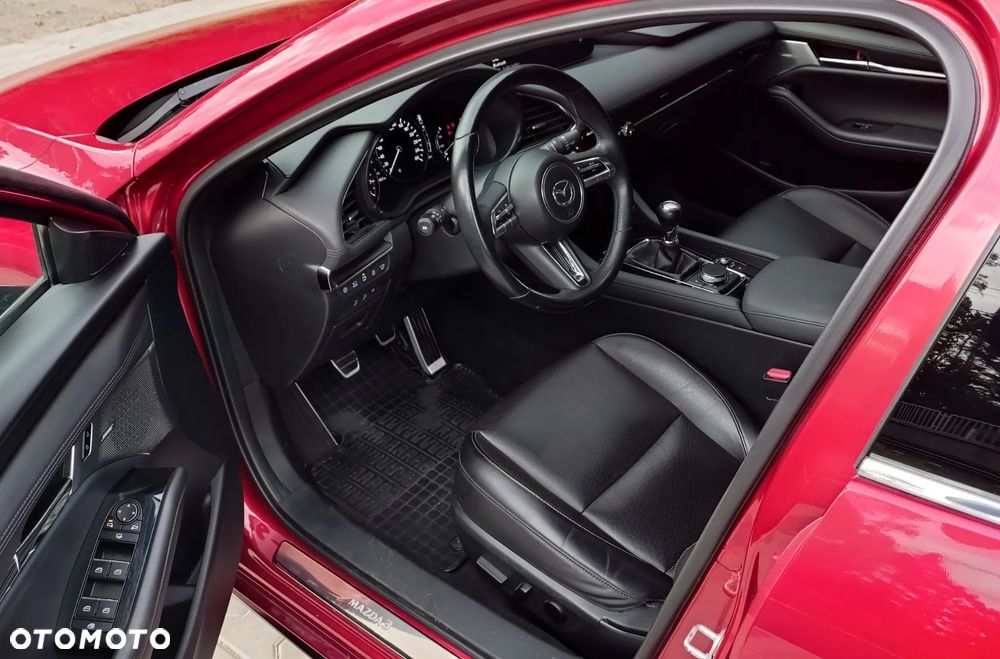 Mazda 3 - 10