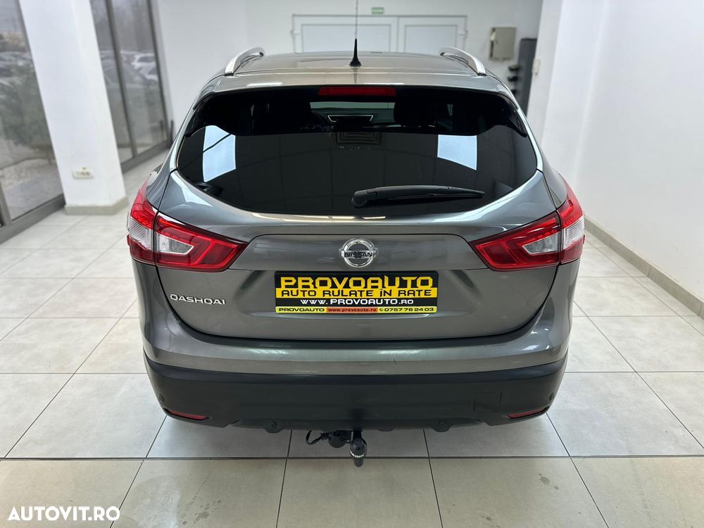 Nissan Qashqai 1.6 DCI Xtronic N-Connecta - 12