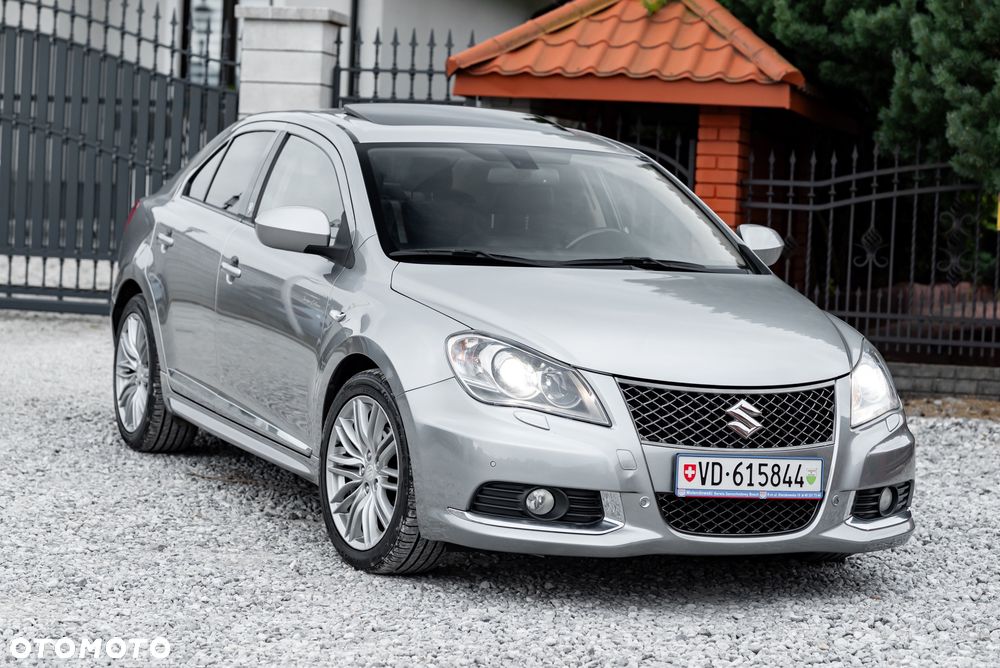 Suzuki Kizashi 2.4 4x4 CVT Sport - 1