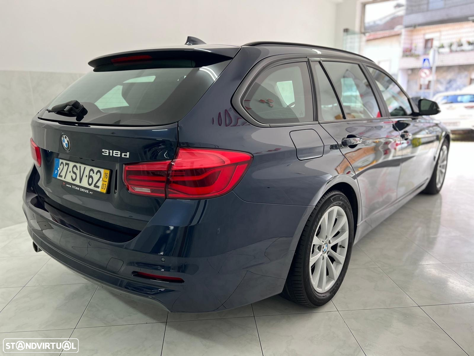 BMW 318 d Touring Advantage Auto - 7