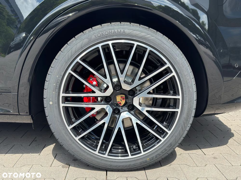 Porsche Cayenne S E-Hybrid PHEV Black Edition - 9