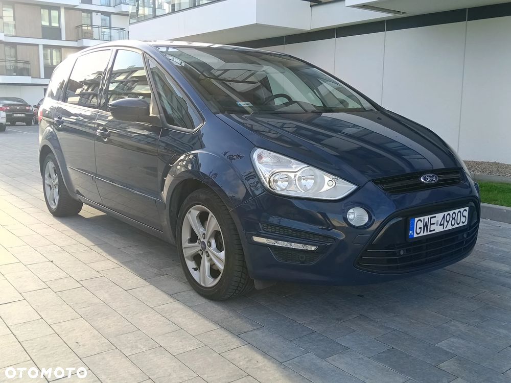 Ford S-Max 2012 photo 3