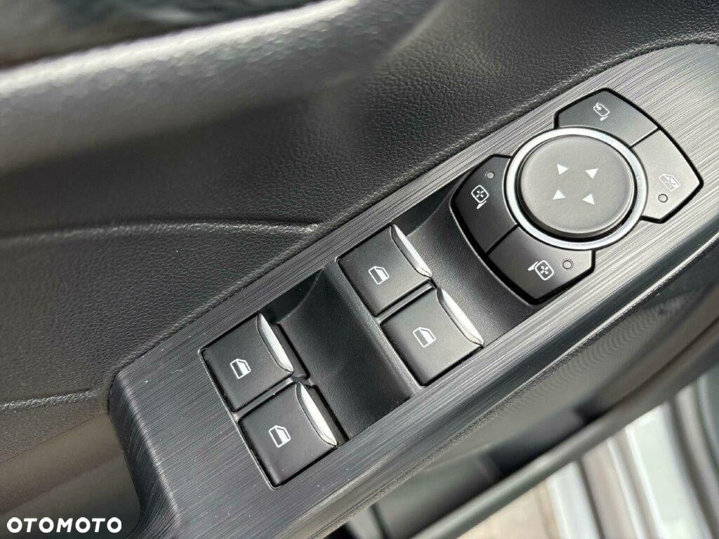 Ford Kuga - 14