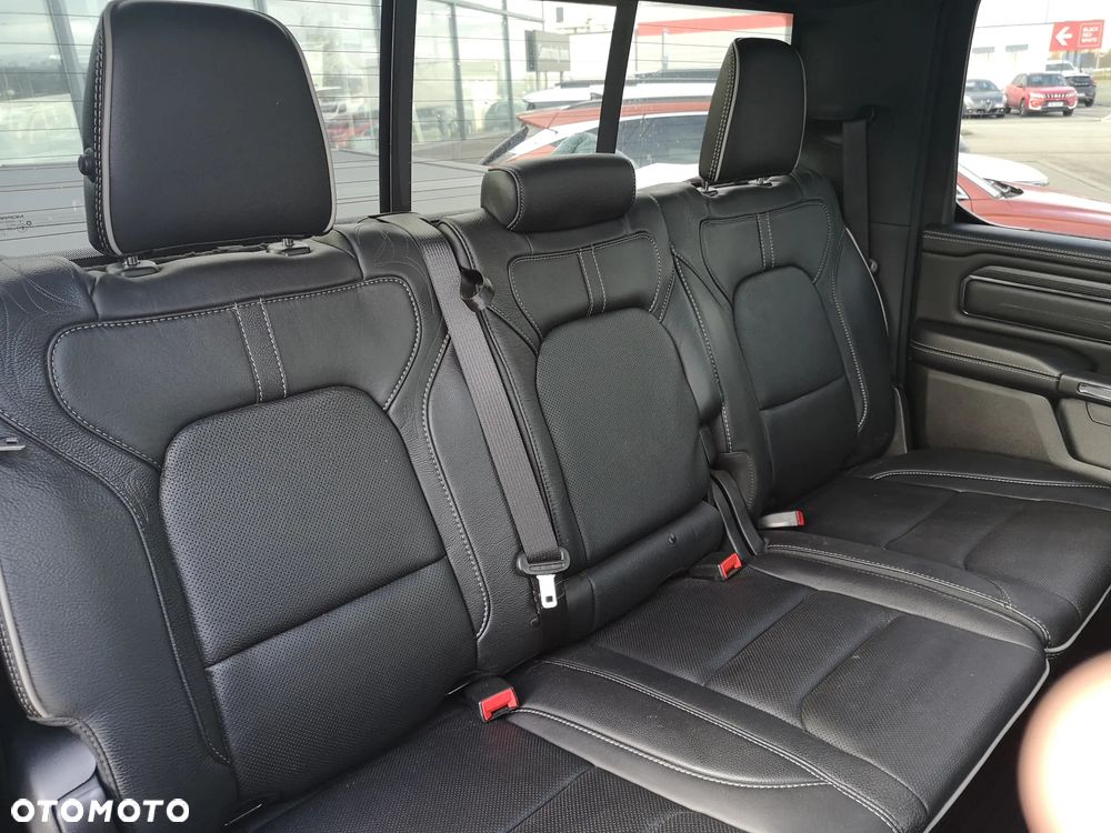 RAM 1500 - 31