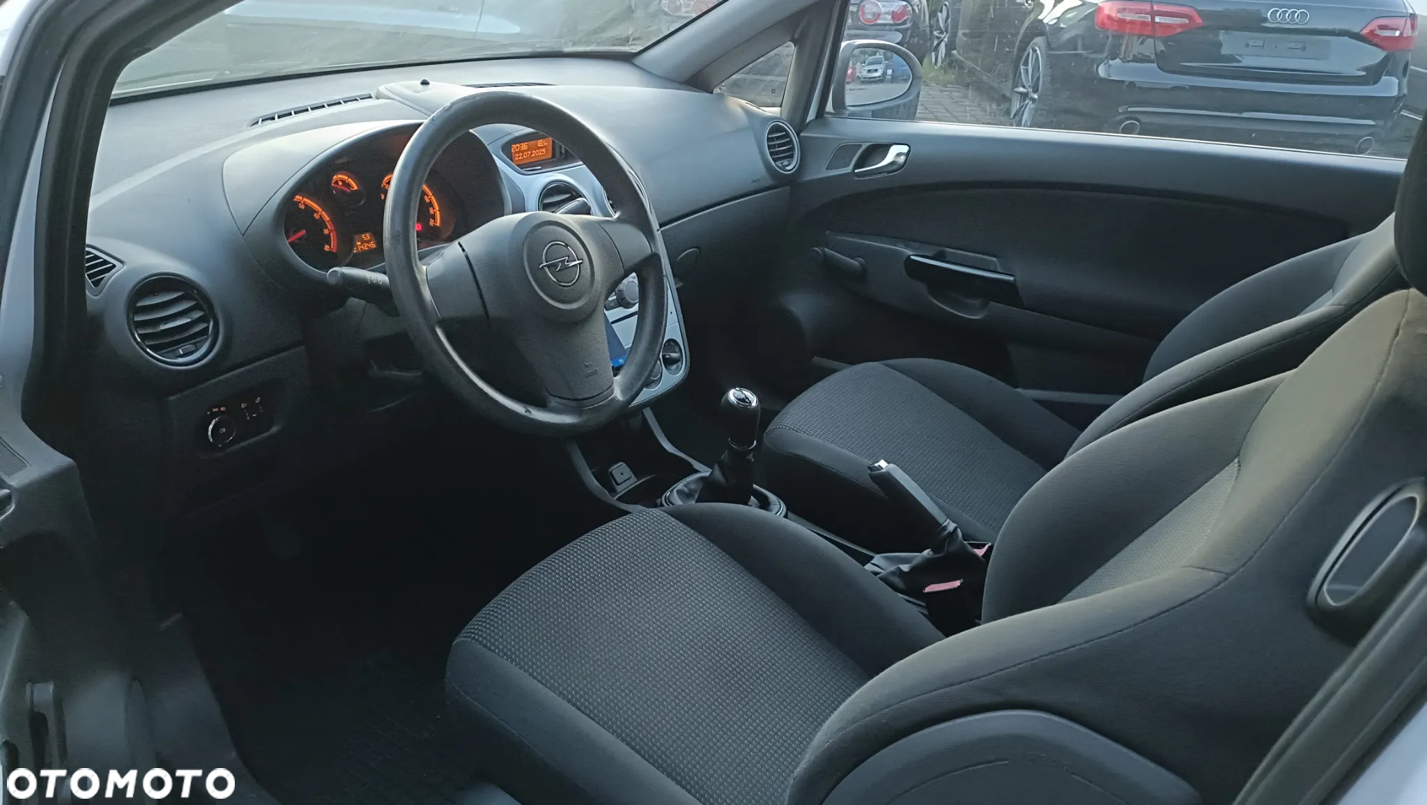 Opel Corsa 1.2 16V (ecoFLEX) Color Edition - 13