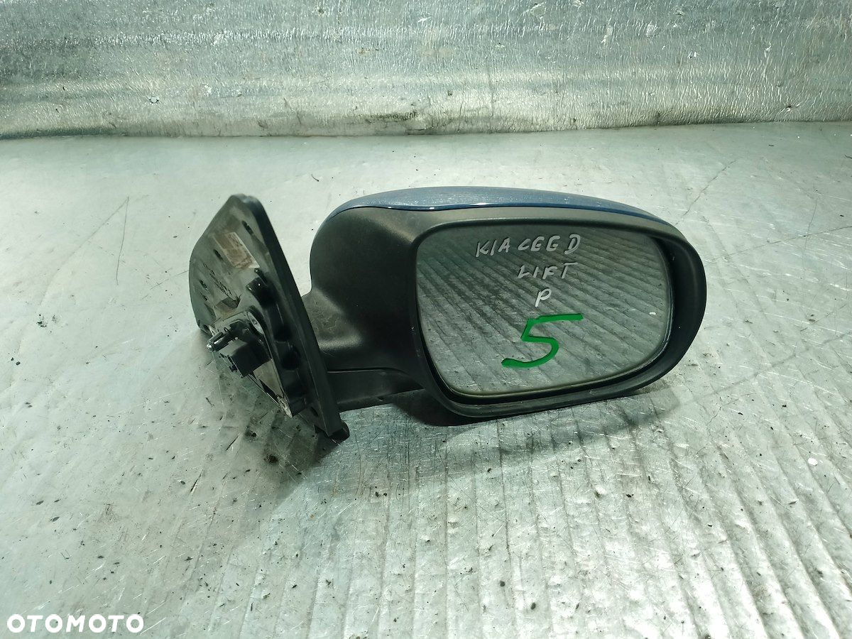 LUSTERKO PRAWE KIA CEE'D I - 4