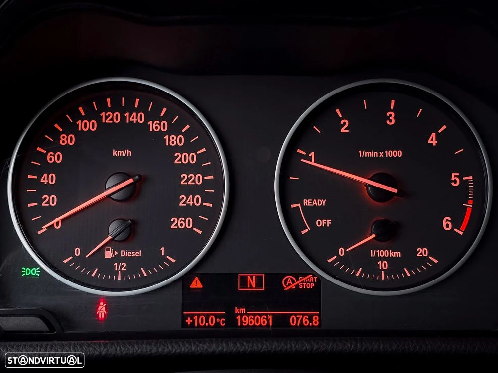 BMW 218 Active Tourer d Sport Line - 10