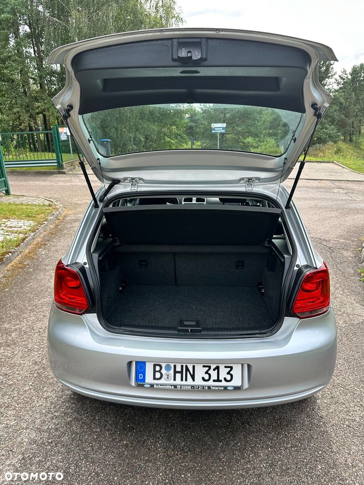 Volkswagen Polo - 32