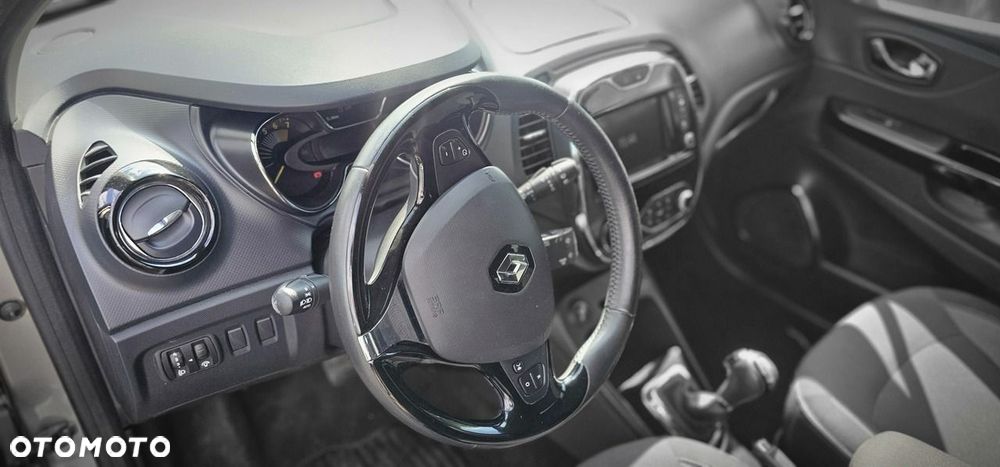 Renault Captur - 26