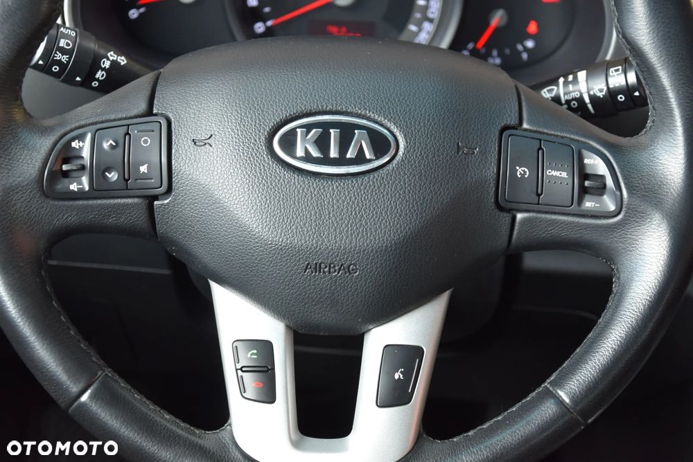 Kia Sportage 2.0 CVVT 2WD Spirit - 22