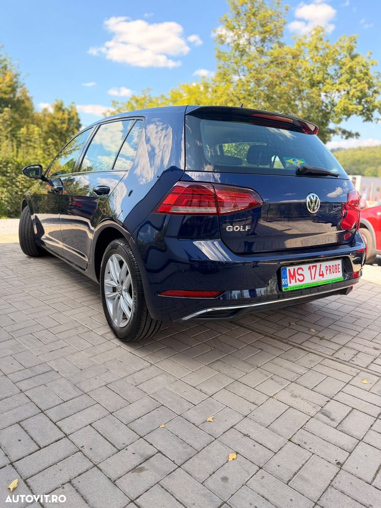 Volkswagen Golf 1.6 BlueTDI DSG Trendline - 8