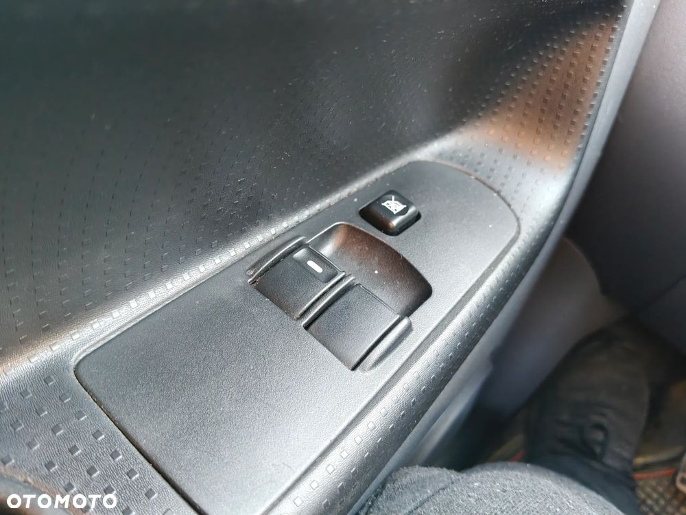 Mitsubishi Colt 1.1 Inform EU5 - 21