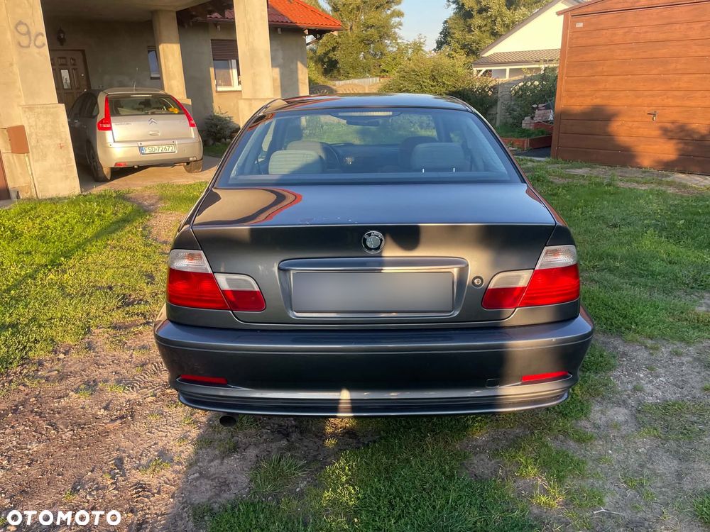 BMW Seria 3 318 Ci - 11